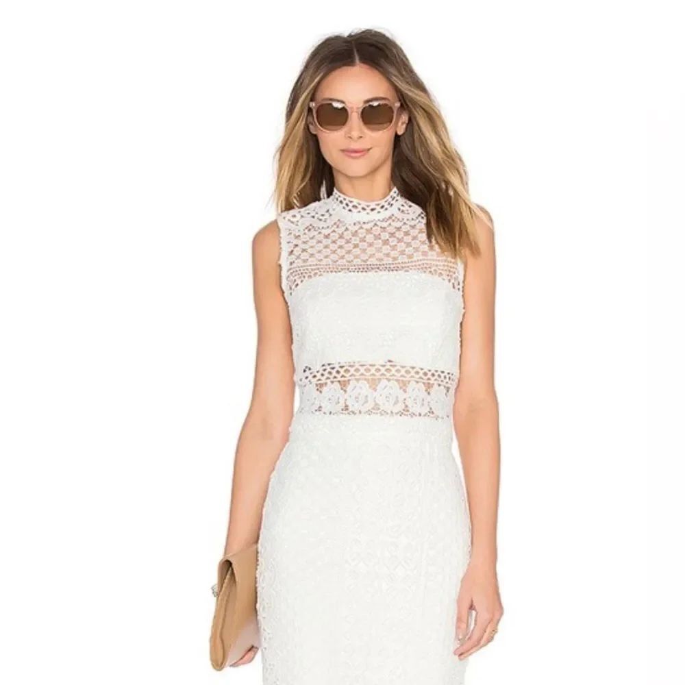 BARDOT Women's 2 piece set Lace Beige Crop top Midi Skirt Sz XS NWT